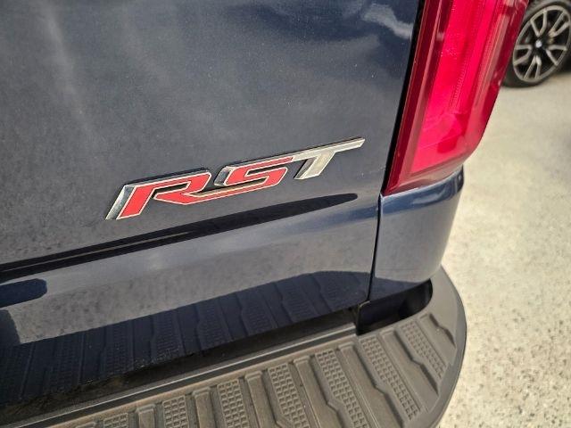 Chevrolet Silverado 1500 4WD Crew Cab 147" RST 2021