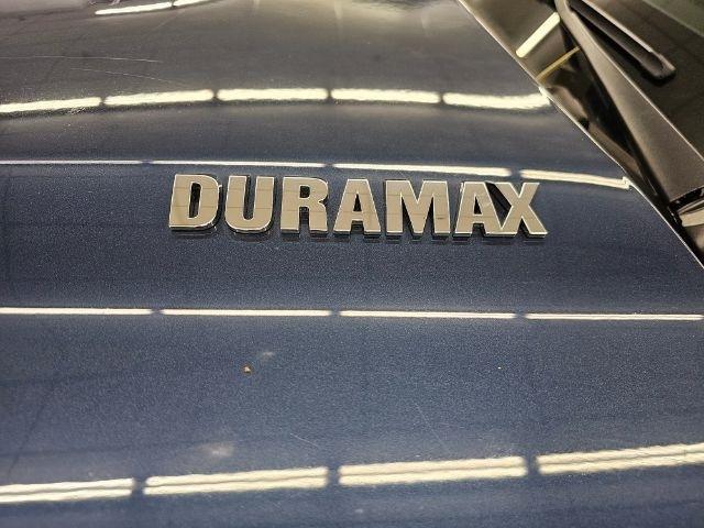 Chevrolet Silverado 1500 4WD Crew Cab 147" RST 2021