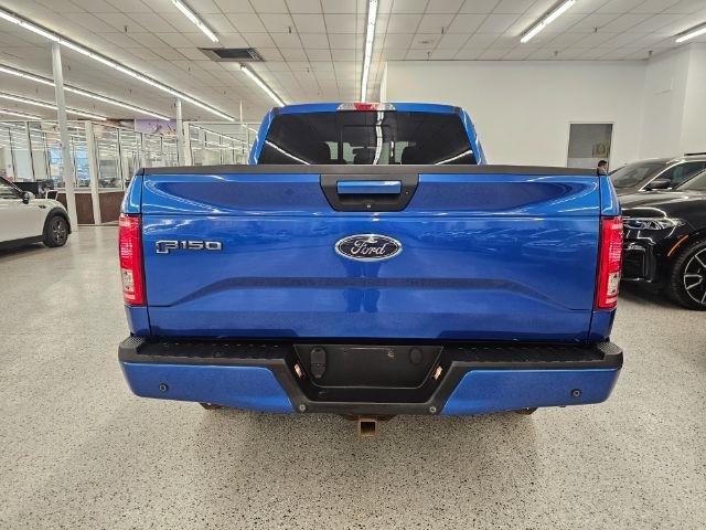 Ford F-150 4WD SuperCrew 145" Lariat 2016