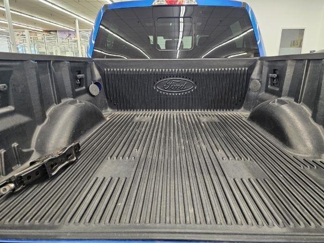 Ford F-150 4WD SuperCrew 145" Lariat 2016