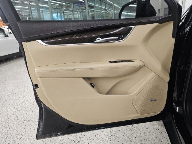 Cadillac XT5 FWD 4dr 2017