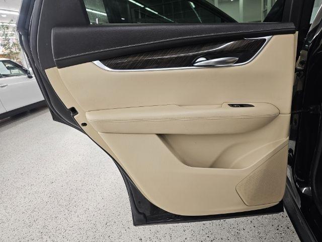 Cadillac XT5 FWD 4dr 2017