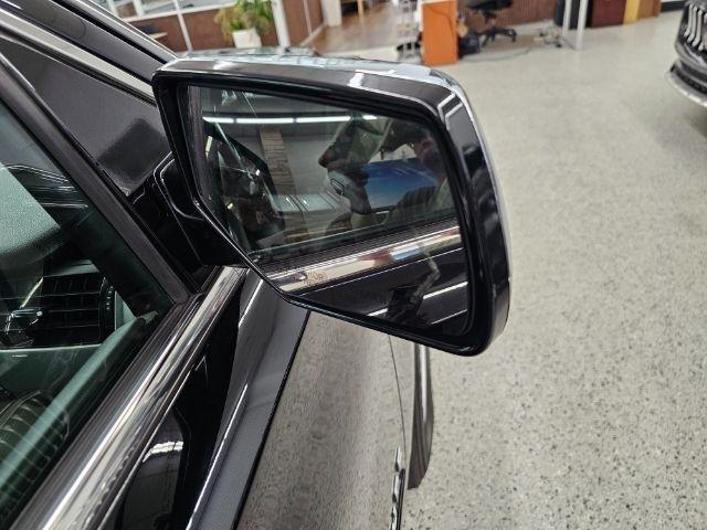 Chevrolet Tahoe 4WD 4dr LTZ 2015