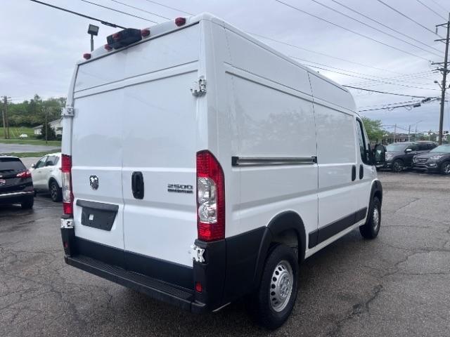 RAM ProMaster Cargo Van Tradesman 2500 High Roof 136" WB w/Pass Seat 2025