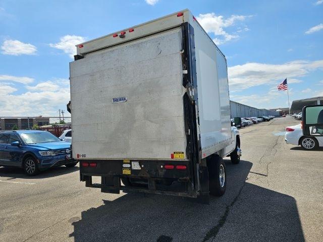 Chevrolet Silverado 3500HD 2WD Reg Cab 137.5" WB, 59.06" CA WT 2018