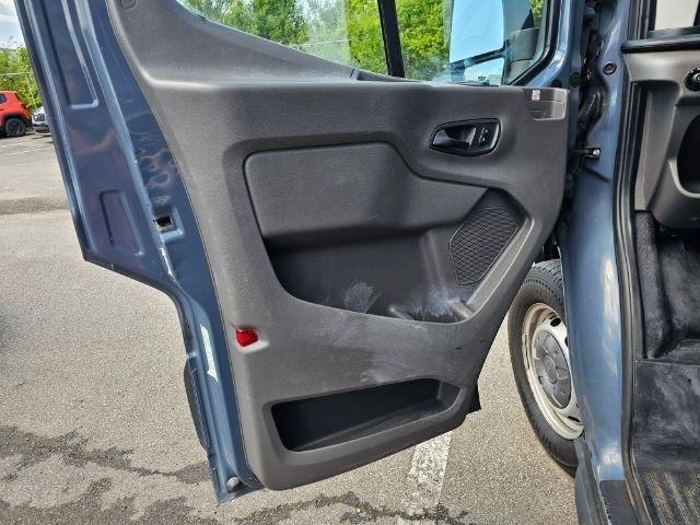 Ford Transit Cargo Van T-250 148" EL Hi Rf 9070 GVWR RWD 2020