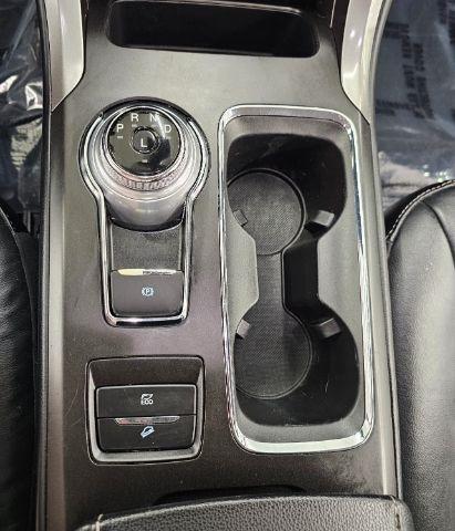 Ford Fusion Hybrid SE FWD 2019