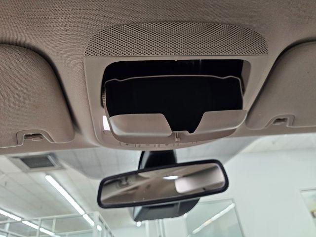 Ford Fusion Hybrid SE FWD 2019