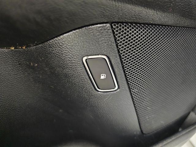 Ford Fusion Hybrid SE FWD 2019