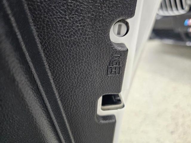 Ford Fusion Hybrid SE FWD 2019