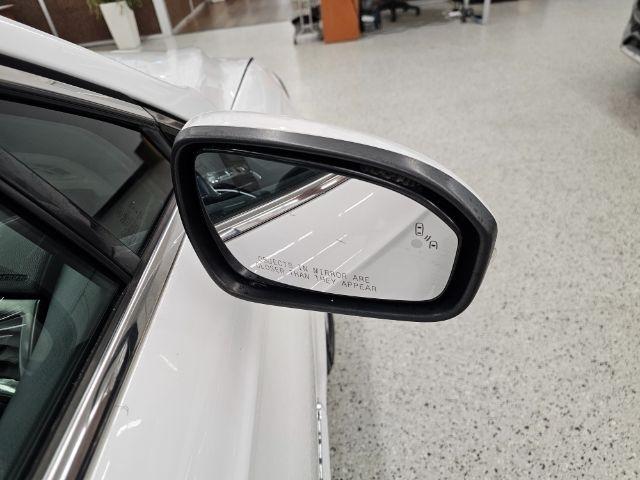 Ford Fusion Hybrid SE FWD 2019