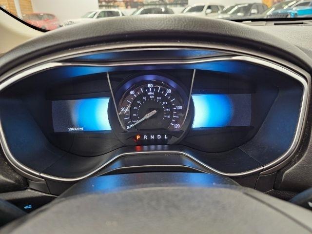 Ford Fusion Hybrid SE FWD 2018