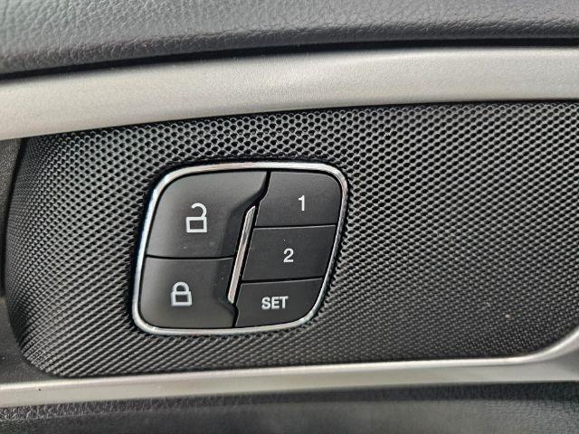 Ford Fusion Hybrid SE FWD 2018