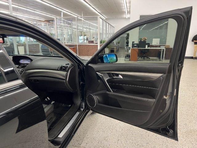 Acura TL 4dr Sdn Auto SH-AWD 2012