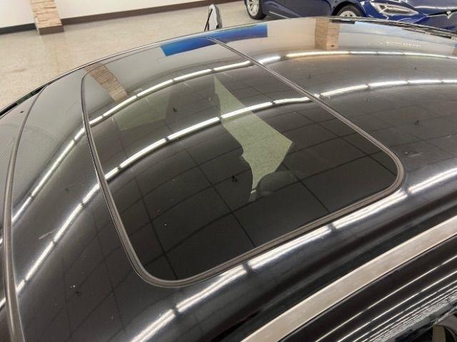 Acura TL 4dr Sdn Auto SH-AWD 2012