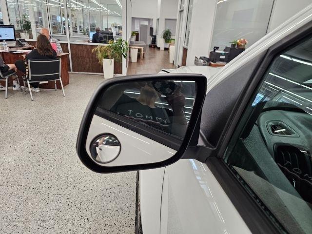 Chevrolet Colorado 4WD Ext Cab 128" Work Truck 2022