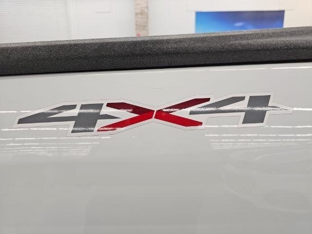 Chevrolet Colorado 4WD Ext Cab 128" Work Truck 2022