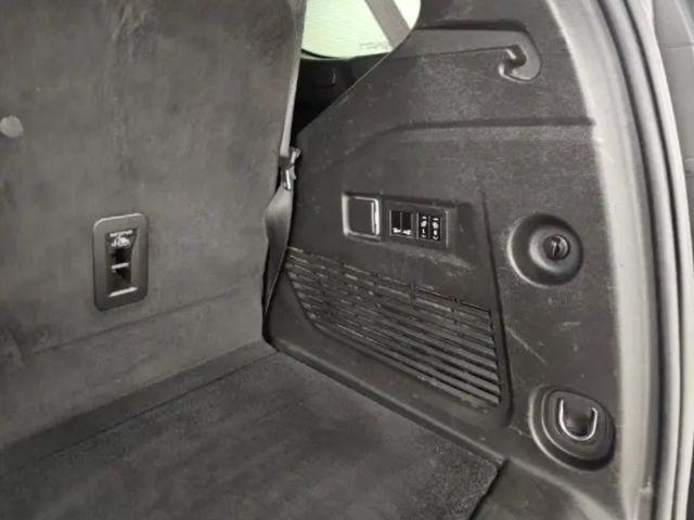 Chevrolet Tahoe 4WD 4dr LT 2018