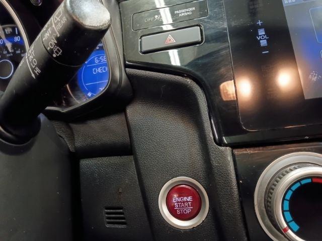 Honda Fit 5dr HB CVT EX 2016