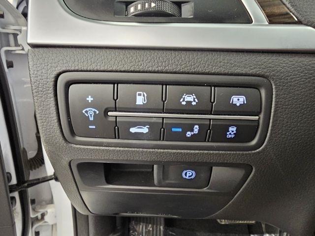 Genesis G80 3.8L AWD 2017