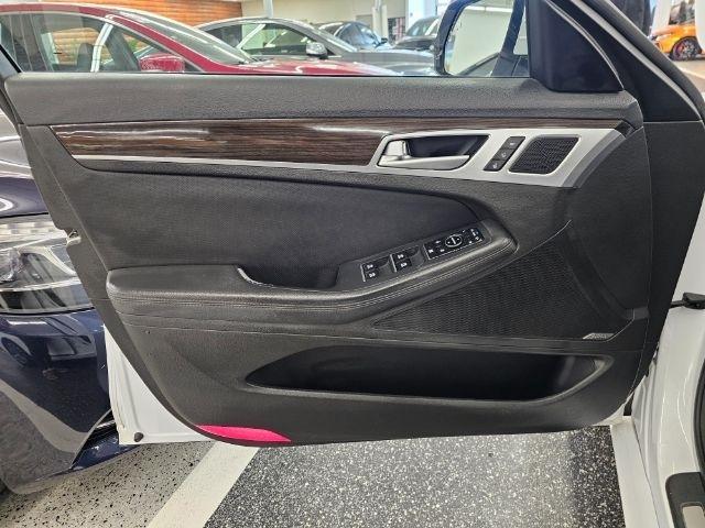 Genesis G80 3.8L AWD 2017