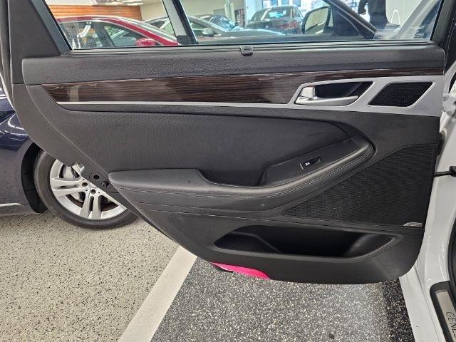 Genesis G80 3.8L AWD 2017