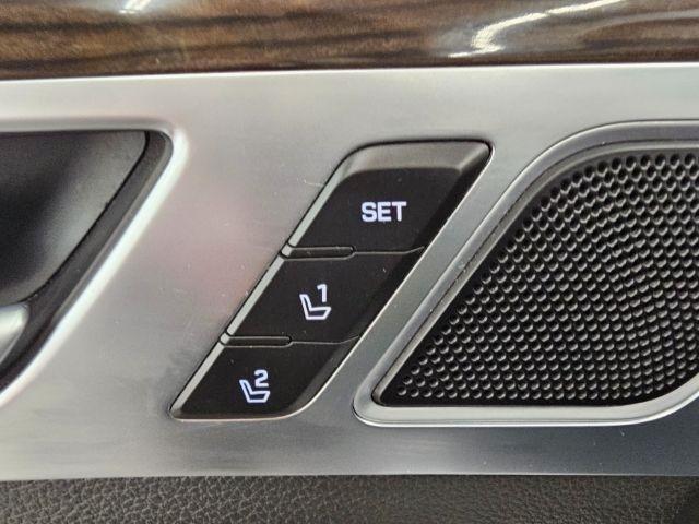 Genesis G80 3.8L AWD 2017