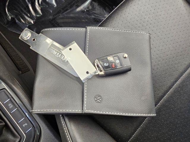 Volkswagen Tiguan 2.0T SE R-Line Black 4MOTION 2021