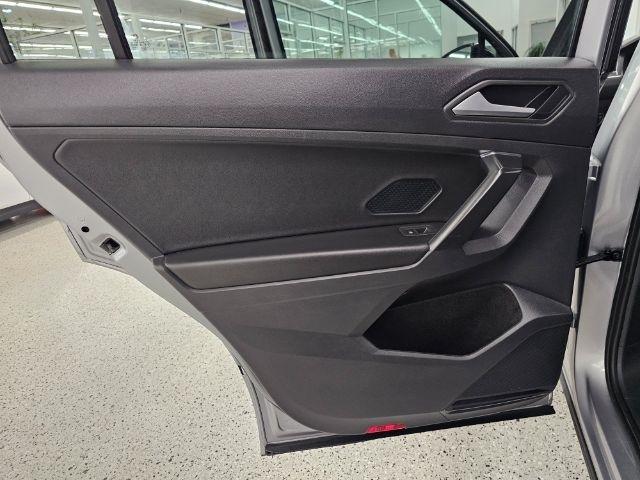 Volkswagen Tiguan 2.0T SE R-Line Black 4MOTION 2021