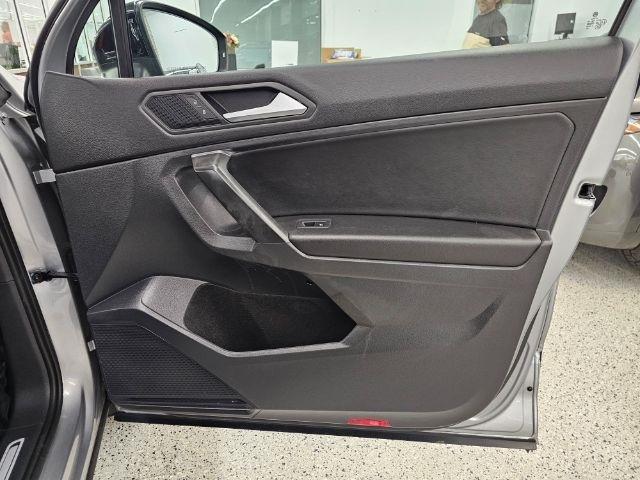 Volkswagen Tiguan 2.0T SE R-Line Black 4MOTION 2021