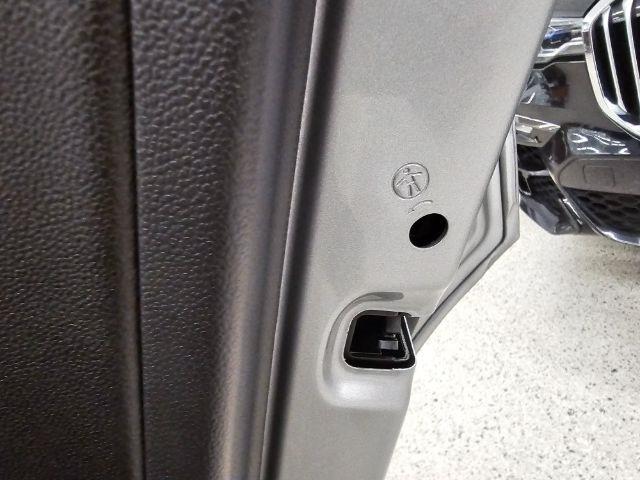 Volkswagen Tiguan 2.0T SE R-Line Black 4MOTION 2021