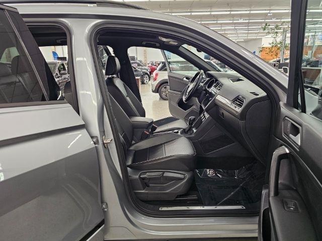 Volkswagen Tiguan 2.0T SE R-Line Black 4MOTION 2021