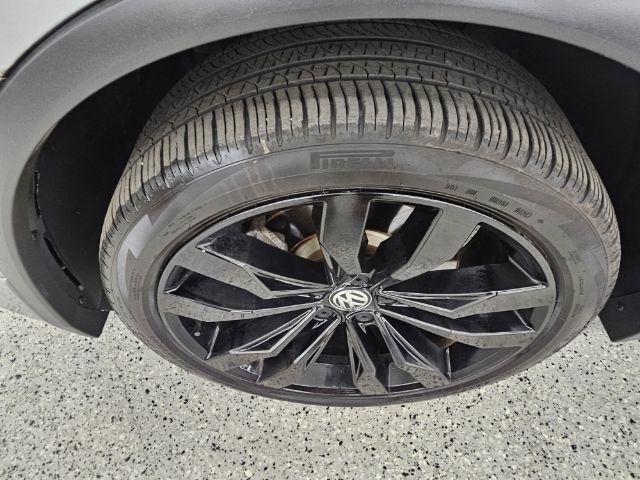 Volkswagen Tiguan 2.0T SE R-Line Black 4MOTION 2021