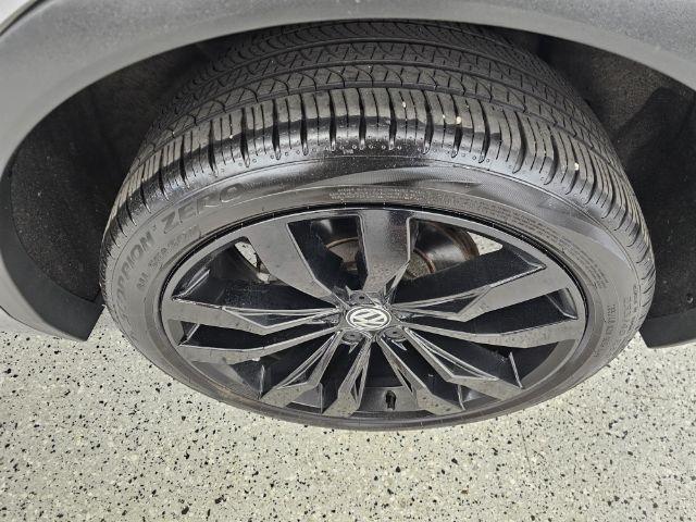 Volkswagen Tiguan 2.0T SE R-Line Black 4MOTION 2021