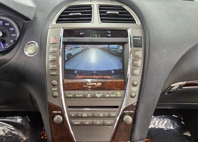Lexus ES 350 4dr Sdn 2011