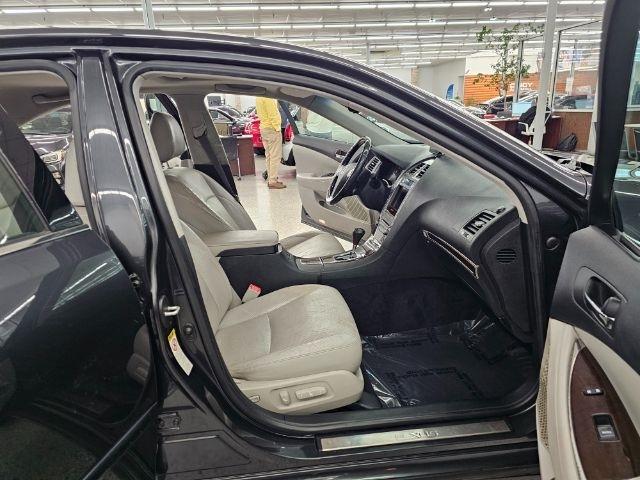 Lexus ES 350 4dr Sdn 2011