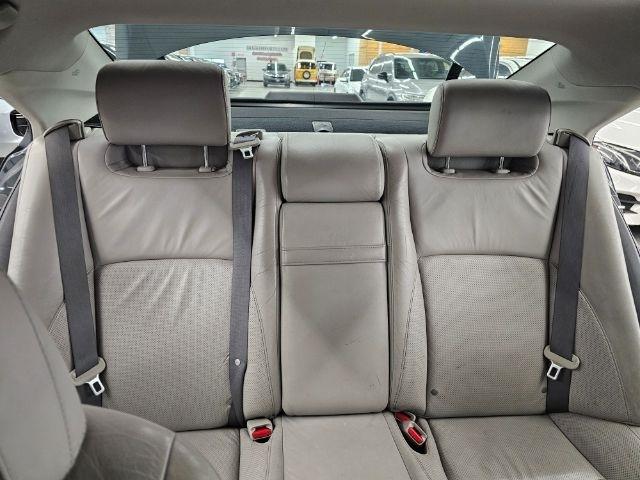 Lexus ES 350 4dr Sdn 2011