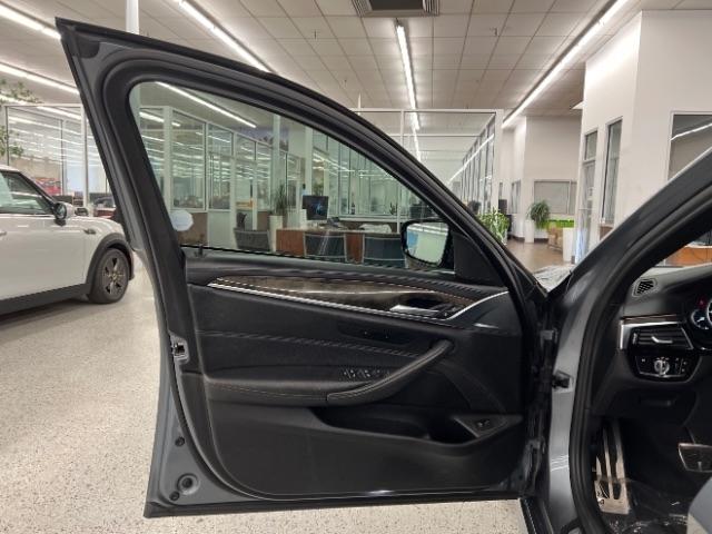 BMW 5 Series 530i xDrive Sedan 2018