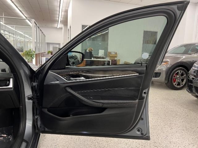 BMW 5 Series 530i xDrive Sedan 2018