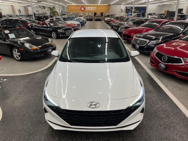 Hyundai Elantra SEL IVT 2021