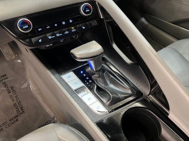 Hyundai Elantra SEL IVT 2021