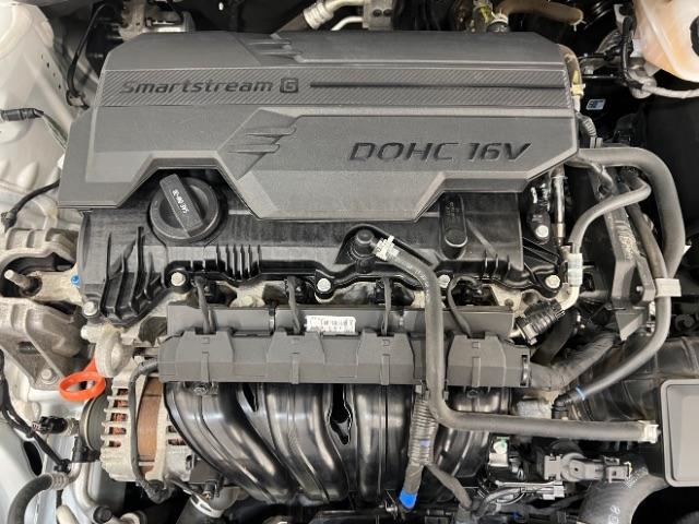 Hyundai Elantra SEL IVT 2021