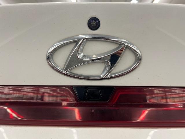 Hyundai Elantra SEL IVT 2021