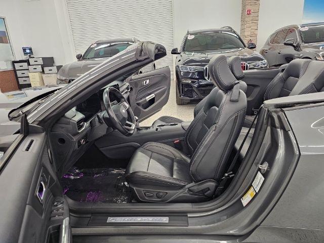 Ford Mustang EcoBoost Convertible 2025