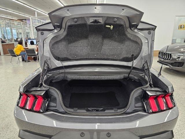 Ford Mustang EcoBoost Convertible 2025