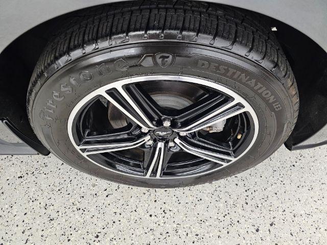 Ford Mustang EcoBoost Convertible 2025