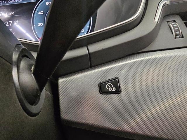 Audi A4 Sedan S line Premium Plus 45 TFSI quattro 2024