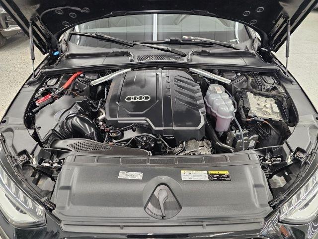 Audi A4 Sedan S line Premium Plus 45 TFSI quattro 2024