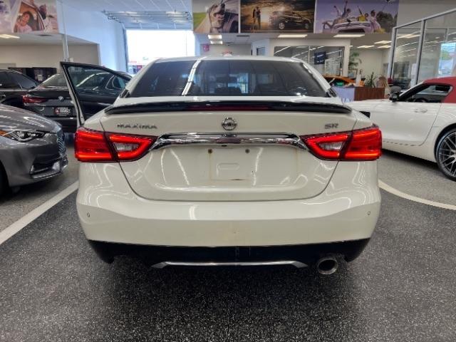 Nissan Maxima SR 3.5L 2017