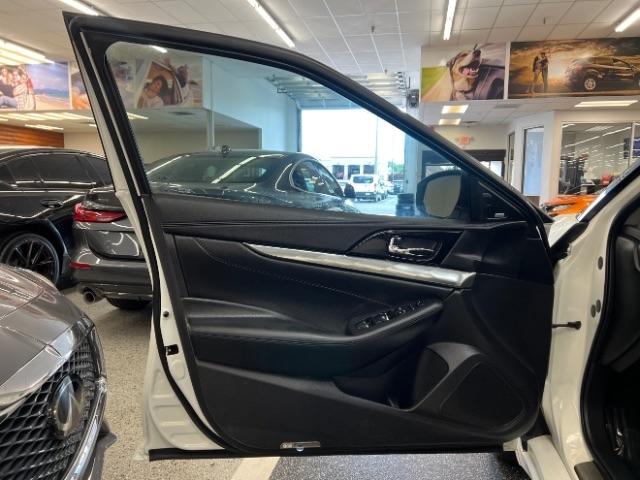 Nissan Maxima SR 3.5L 2017